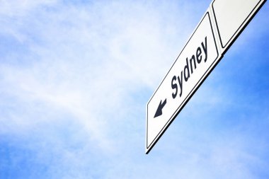 Sydney doğru işaret tabela