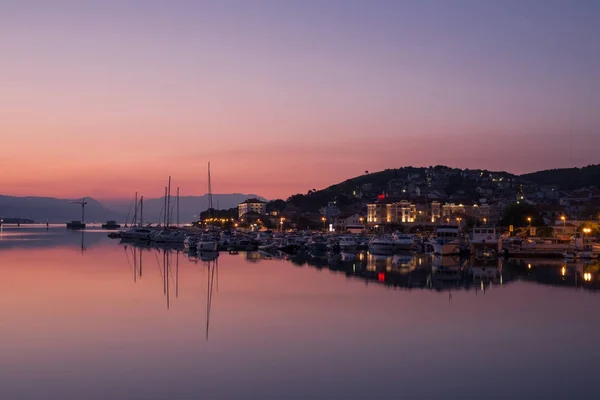 Zobacz Waterfront piękny Trogir, Chorwacja — Zdjęcie stockowe