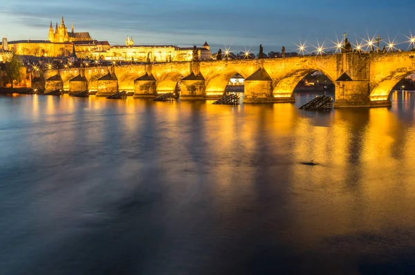 Vista sul ponte di Carlo — Foto Stock