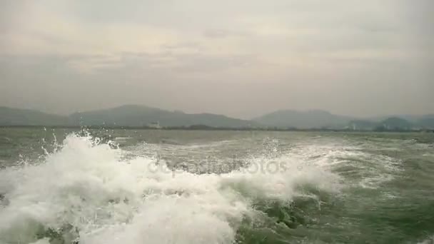 Хвилі з великого корабля — стокове відео
