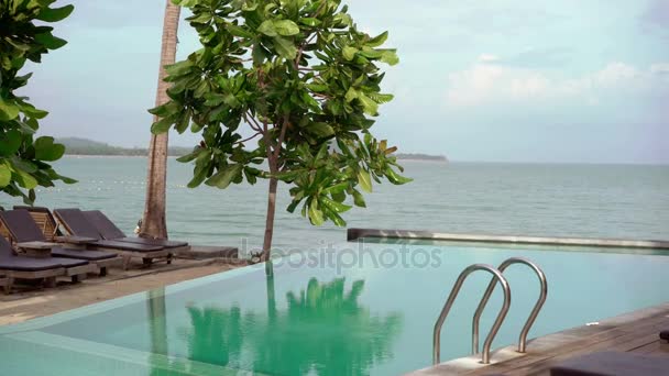 Piscine au resort sans personnes 