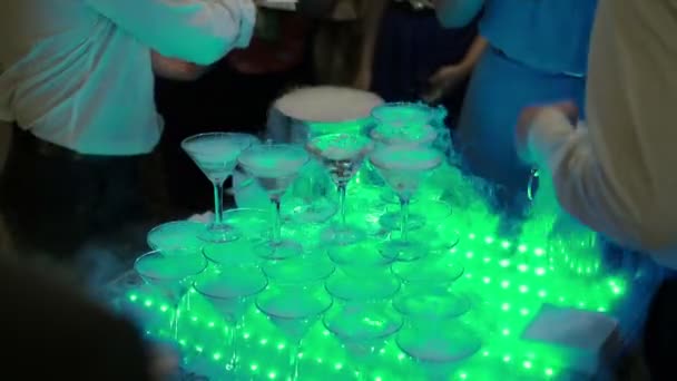 Pyramid of champagne on party — Stock Video