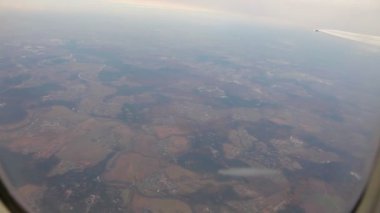 Uçak uçan görünümünden kabin