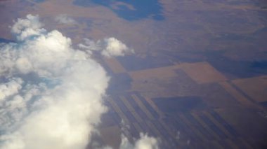 Uçak uçan görünümünden kabin