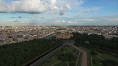 Saint-Petersburg hava içinde Michaels kale