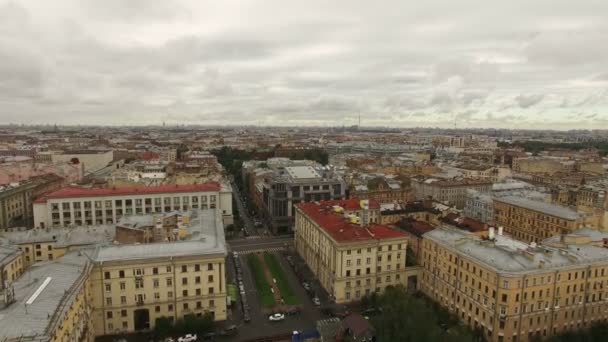Вид с воздуха на исторический центр Санкт-Петербурга — стоковое видео