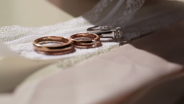 3 つの結婚指輪 — ストック動画