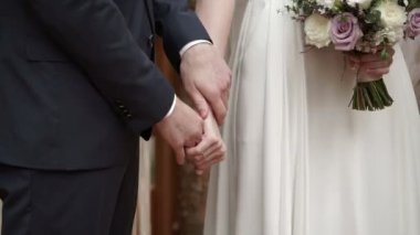 Gelin ve damat töreni elele