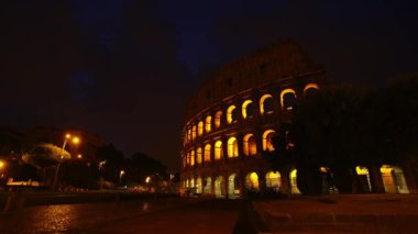 Sunrise timelapse Roma Colosseum