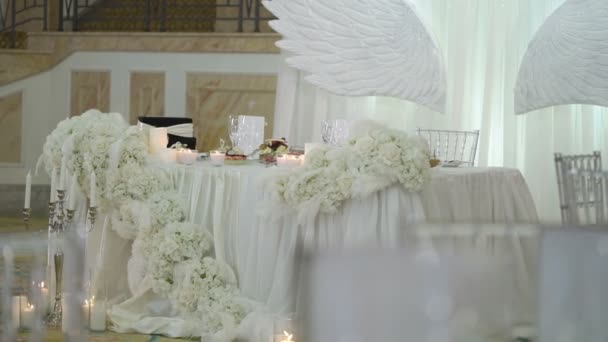 Restaurang dekoration för bröllop — Stockvideo