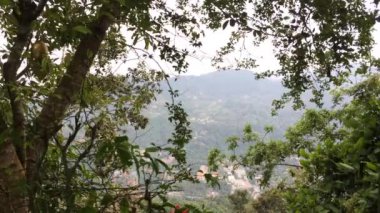 Bakış açısı deniz ve dağlar pan