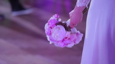 Gelin buket düğün partisi ile