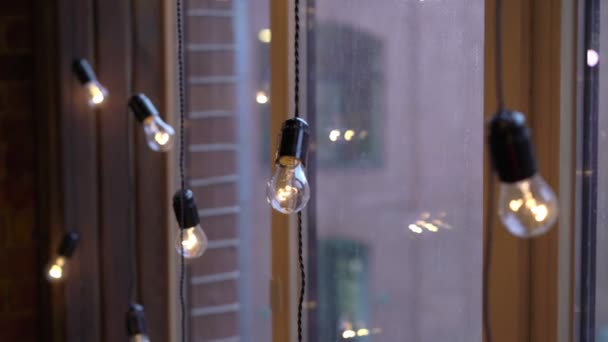 Lâmpada guirlanda feita de lâmpadas — Vídeo de Stock