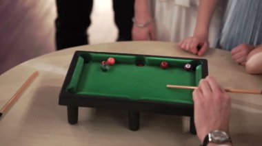 İnsanlar iskambil tablo Bilardo