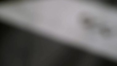 Mermer üzerinde üç yüzük