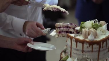 Kesme parça düğün pastası