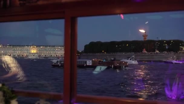San Petersburgo por la noche — Vídeo de stock