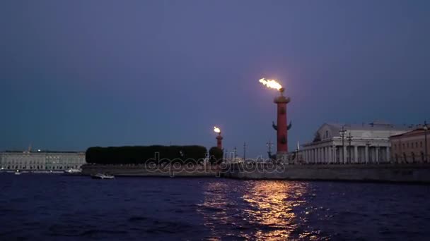San Petersburgo por la noche — Vídeo de stock