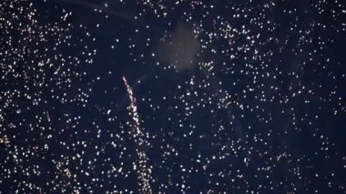 Gece gökyüzü, havai fişek