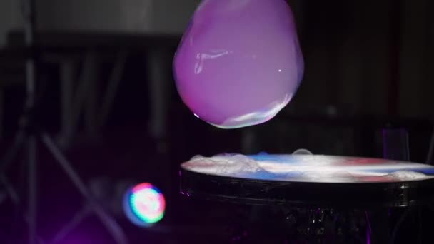 Великий Мильна бульбашка — стокове відео