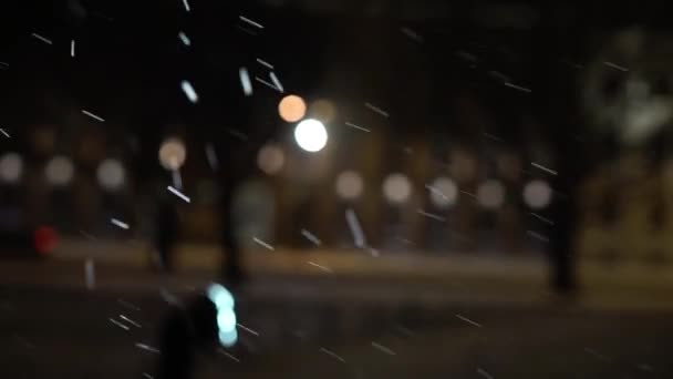 Schnee in einer Stadt — Stockvideo
