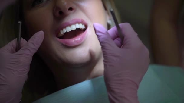 Patient in dental clinic — Stock Video