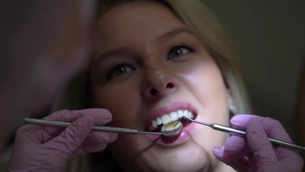 Patient in dental clinic — Stock Video