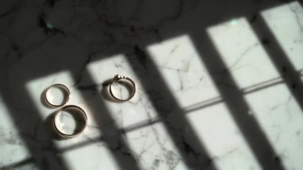 三个结婚戒指 — 图库视频影像