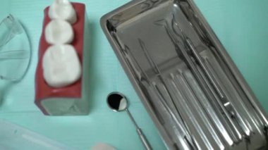 Çene diş ve diş Kliniği araçlarında