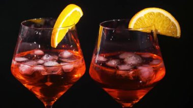 Alkollü içki içecek şarap gözlük