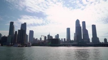 New York 'ta tekne gezisi, Usa. Hudson Körfezi ve Midtown Kuleleri.