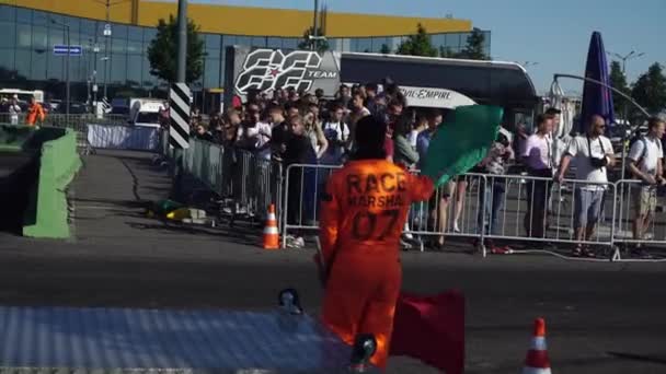 Saint-petersburg, russland - 28. juli 2019: car drift show im freien. Royale Autoshow. — Stockvideo