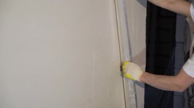 Havan sıva makinesi. Otomatik sıva. Ev ya da apartman onarımı ya da tadilatı. İnşaatçı