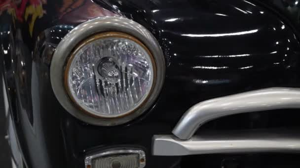 Headlight of old retro car — Stock Video