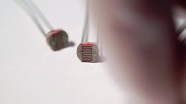 Işığı tespit etmek için fotoresterör. Ölme mühendisliği için elektronik bileşenler
