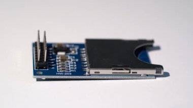 Hafıza kartı okuyucu devre plakası. Diy arduino için elektronik bileşenler.