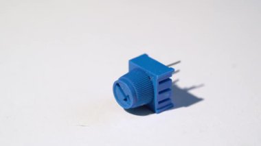 Elektronik mühendislik arduinosu. Elektronik bileşenler kapanıyor