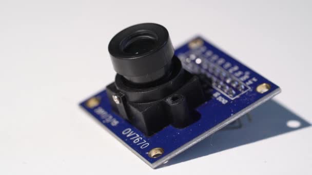 VGA kamera pro prototyp strojírenství. Elektronické komponenty pro diy arduino — Stock video