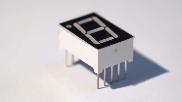 Módulo de exibição digital eletrônico para componentes diy arduino — Vídeo de Stock