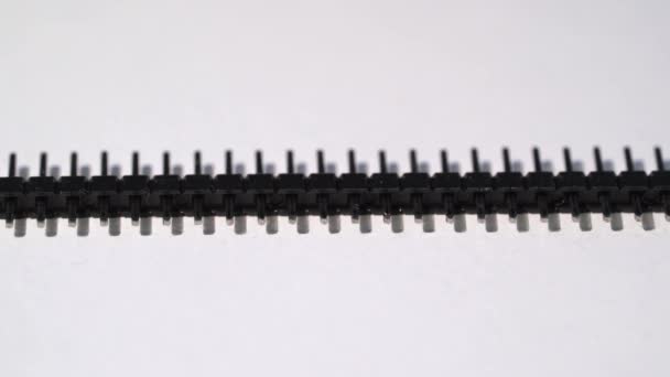 Nagłówki pinów dla prototypu elektroniki arduino — Wideo stockowe