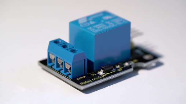 Relay module electronic components diy arduino parts — Stock Video