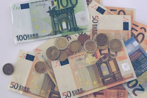 Банкноты Монеты Евро Евро — стоковое фото