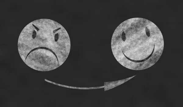 Злий Емоцій Усміхнене Обличчя Ізольоване Чорному Тлі — стокове фото
