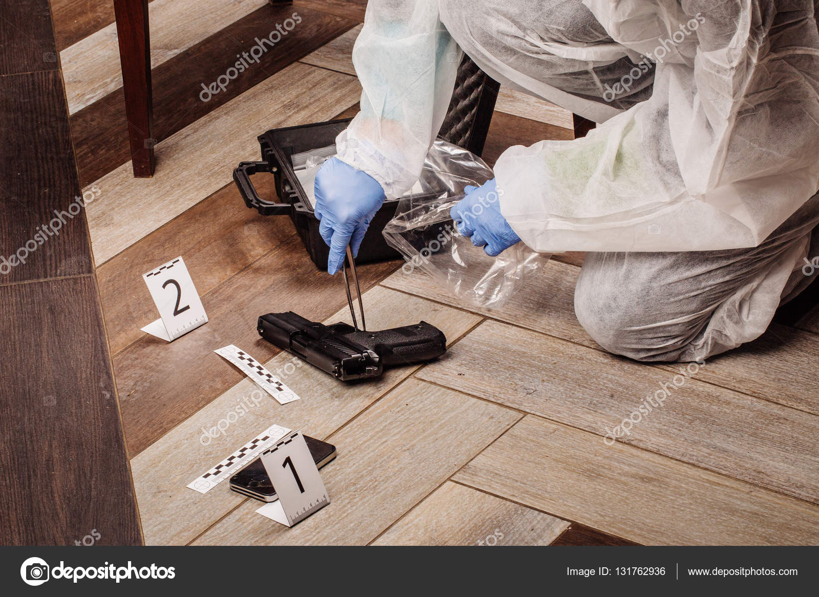 Investigación de la escena del crimen. Recoger pruebas de la escena del