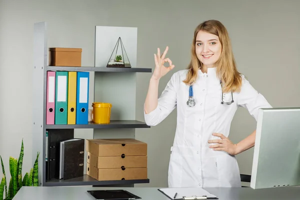 Médecine femme médecin — Photo