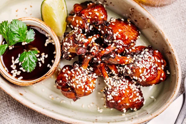 chicken wings in sauce teriyaki