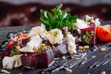 pancar salatası sarımsaklı