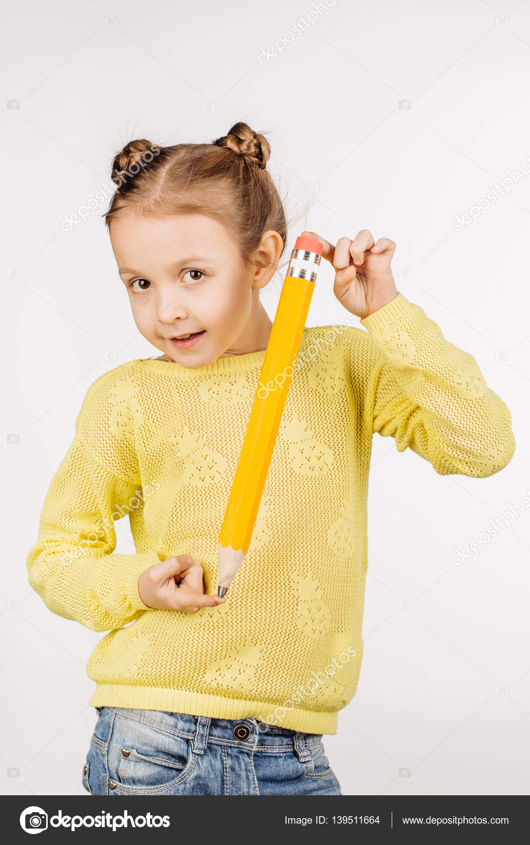 Obrovská péro dívka