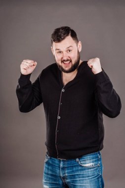 işadamı kaldırdı holding silah  