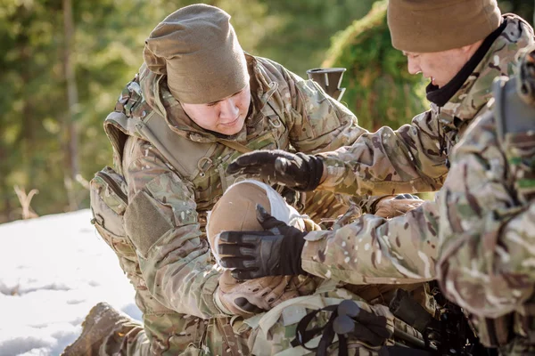 Soldats Armés Pendant Opération Sauvetage Guerre Armée Technologie Concept Humain — Photo